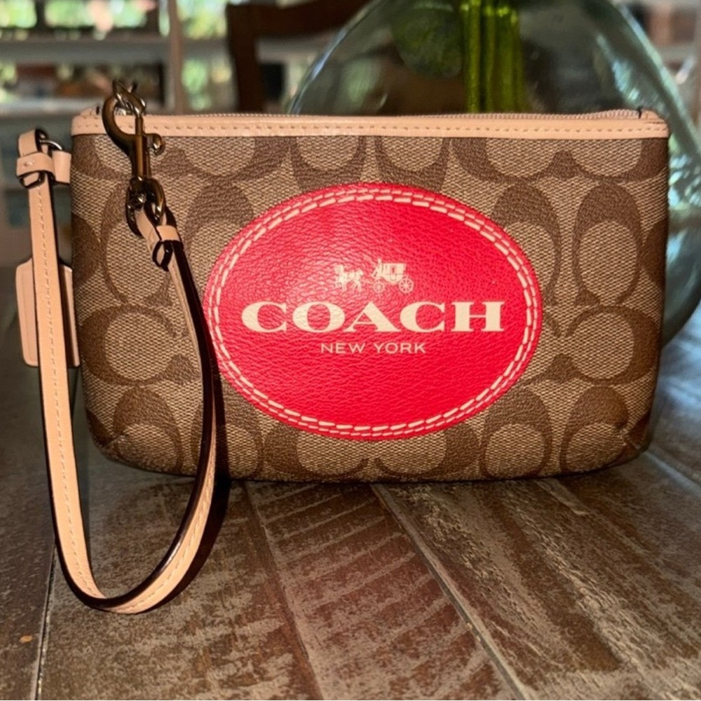 NWOT Coach Signature Coach Logo Wristlet